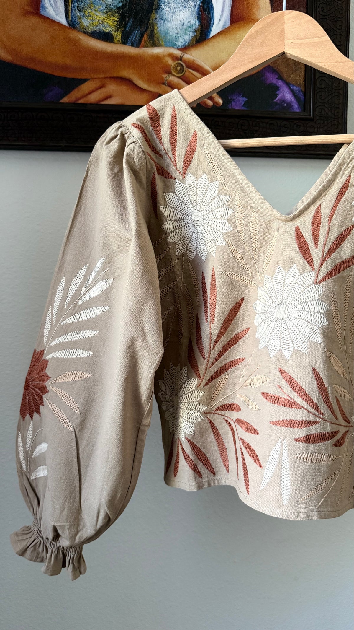 Alejandra Embroidered Blouse – Sand